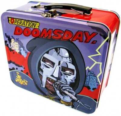 MF DOOM – Operation Doomsday (Lunchbox Edition 2xCD) (1999-2011) (FLAC + 320 kbps)
