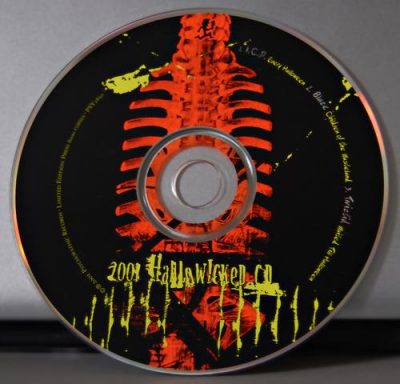 VA – Hallowicked 2001 (CDS) (FLAC + 320 kbps)