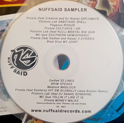 VA – Nuffsaid Sampler (CD) (2001) (FLAC + 320 kbps)