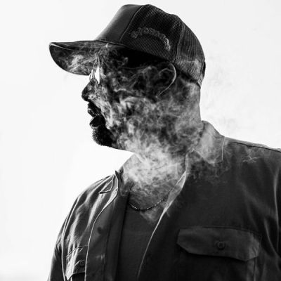 John Brown – Wordltrour (WEB) (2025) (320 kbps)